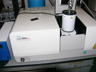 機器画像_Part2_FTIR.jpg